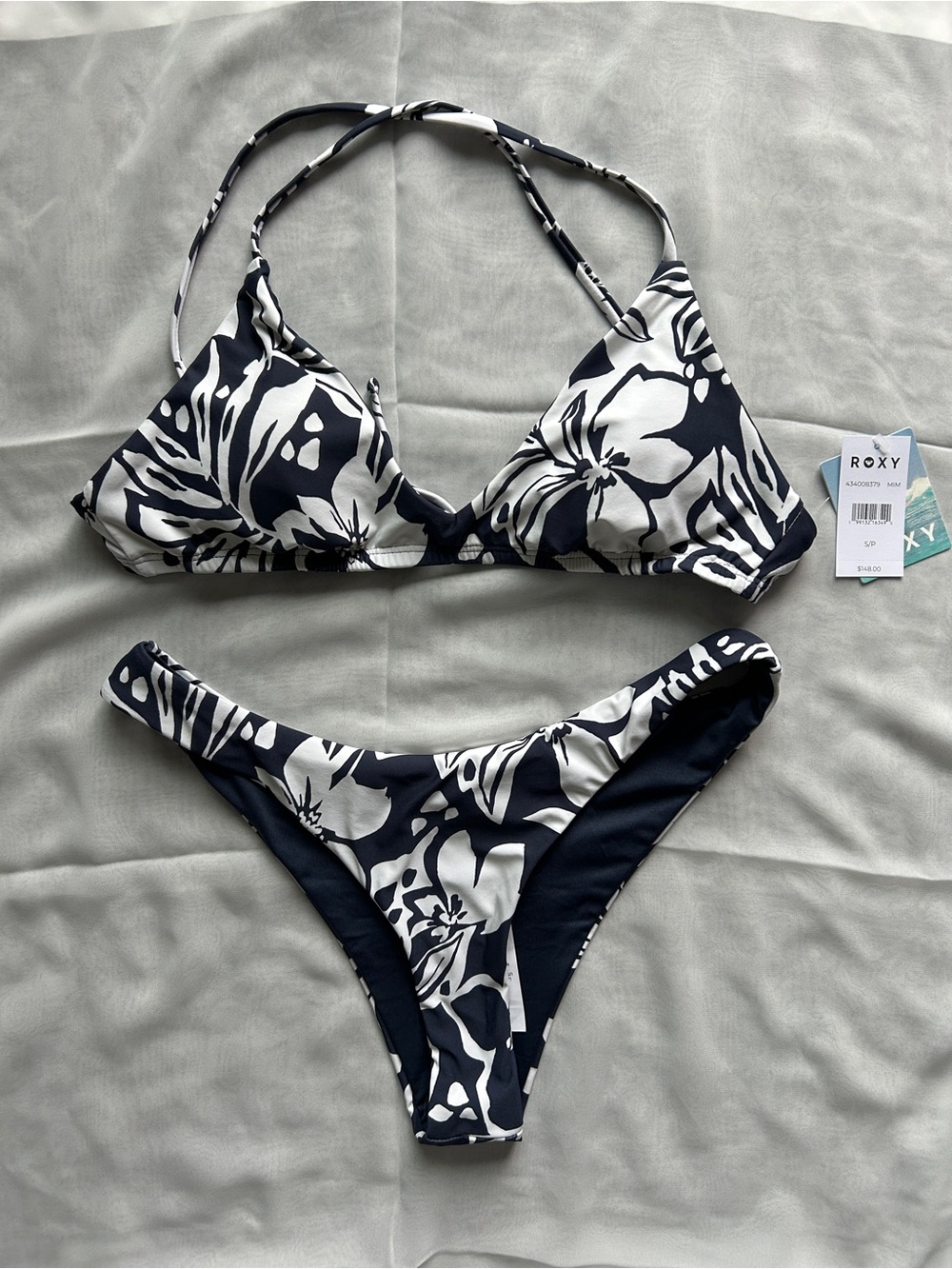 NWT Roxy bikini